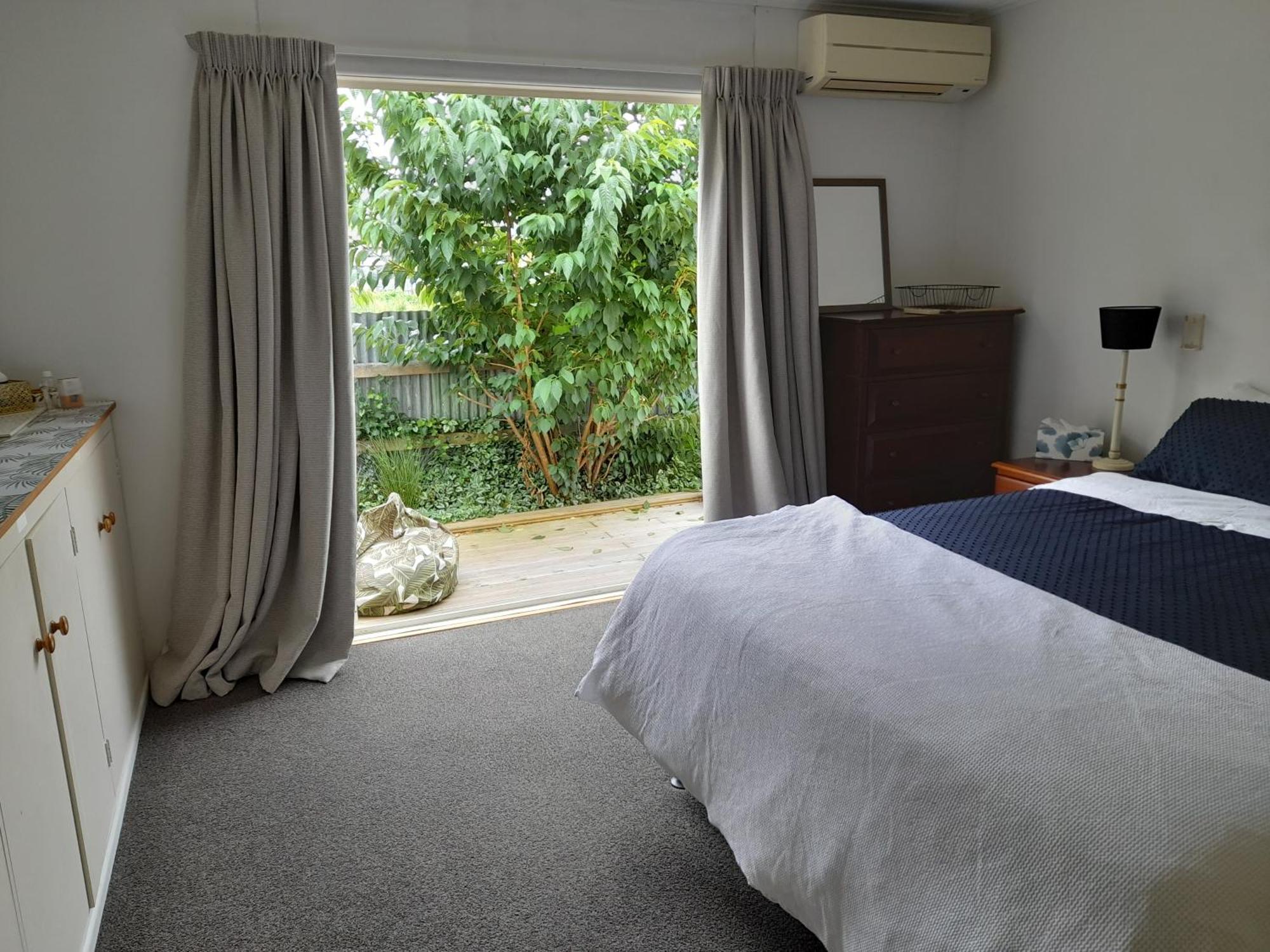 Magnolia House Apartment Featherston Екстериор снимка