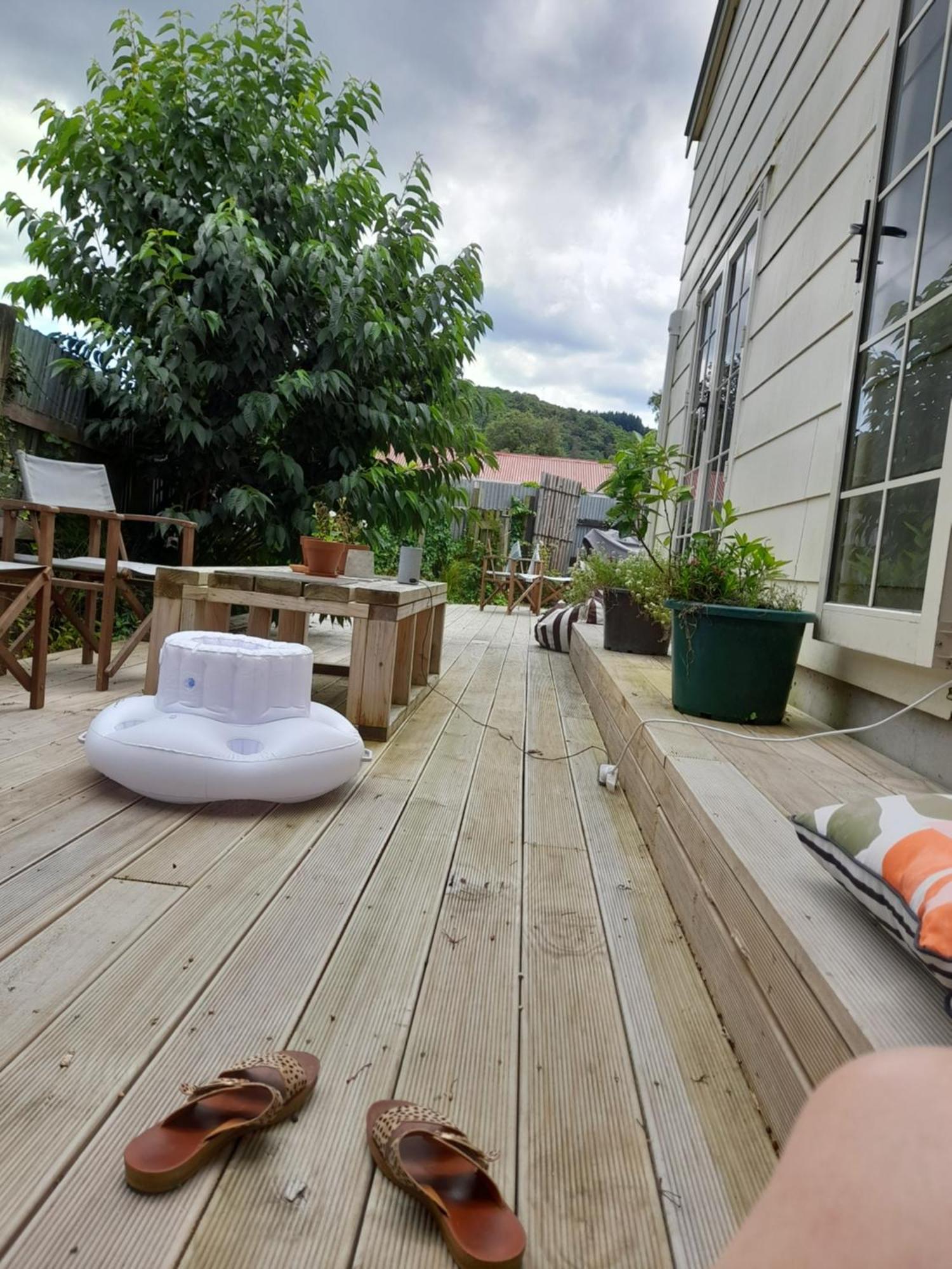 Magnolia House Apartment Featherston Екстериор снимка