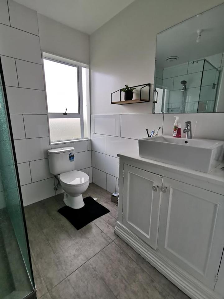Magnolia House Apartment Featherston Екстериор снимка